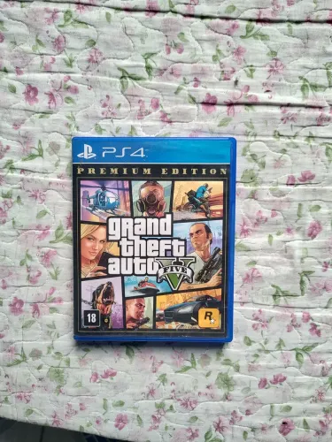 Vendo GTA 5 e the witcher 3