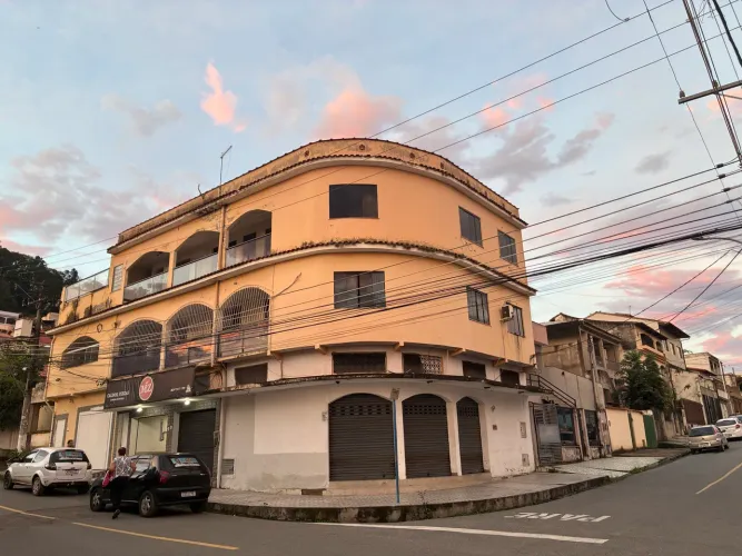 Aluga-se Apartamento no São Luiz