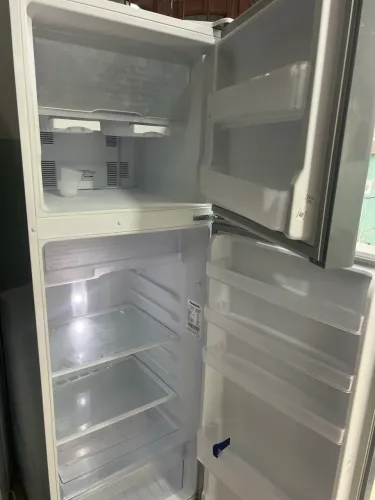 GELADEIRA PANASONIC 327LT