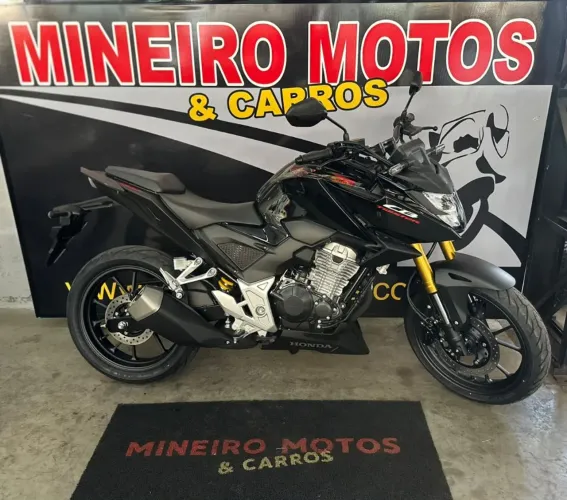 CB 300F Twister S