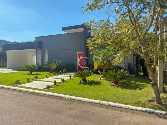 Casa térrea com 3 dormitórios à venda, 300 m² por R$ 1.800.000 - Reserva Fazenda São Franc