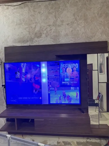 Televisão 65 polegadas