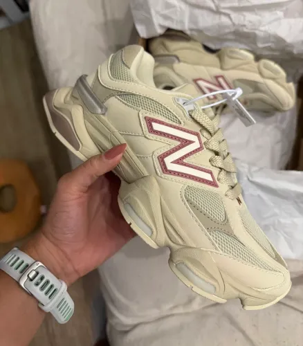 Tênis new balance 9060 feminino nunca usado
