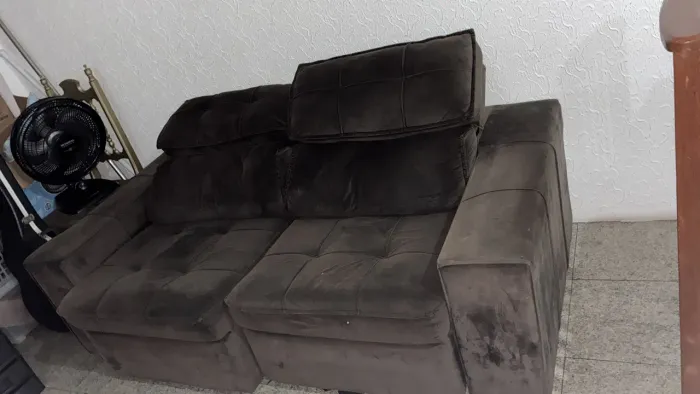 Vendo por motivo de viagem