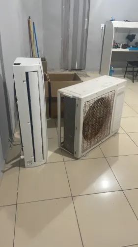 Ar condicionado 24 mil btus estado de novo
