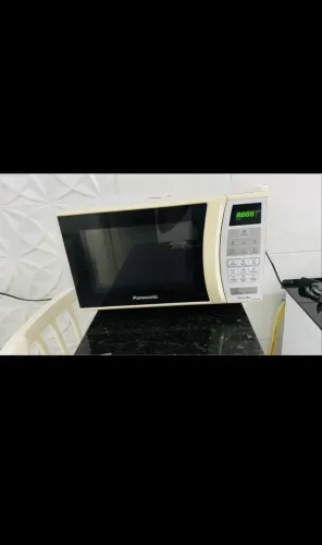 Microondas Panasonic 21L 220V
