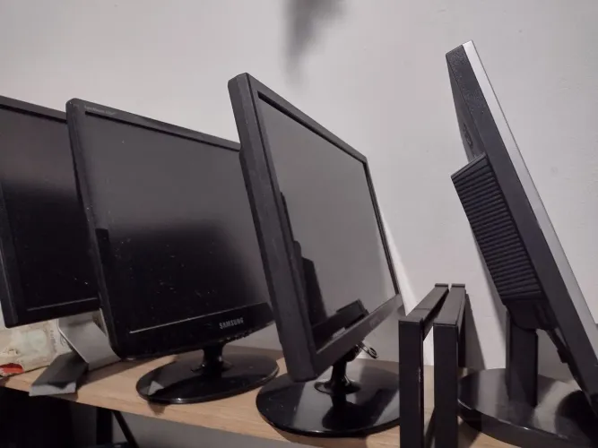 Monitor