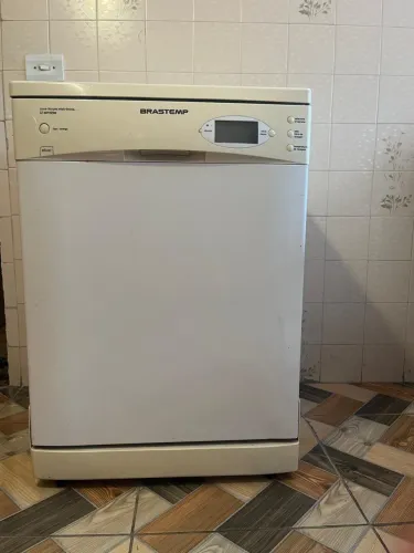 Máquina de lavar louça 