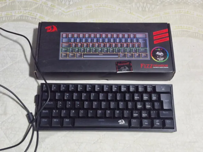 Vende-se Teclado Fizz RedDragon