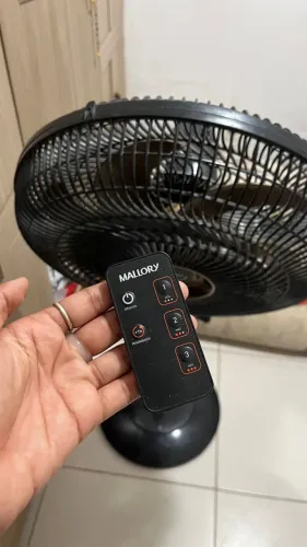 Ventilador Mallory com Controle Remoto - 127