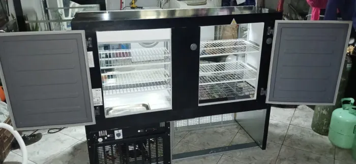 Balcão refrigerado combinado com estufa GELOPAR 220 v