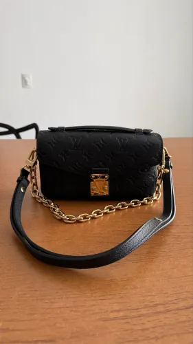 Bolsa Pochette Métis ORIGINAL ( não é linha Italiana )