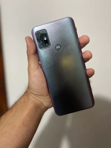 Celular moto g30, olha a descrição