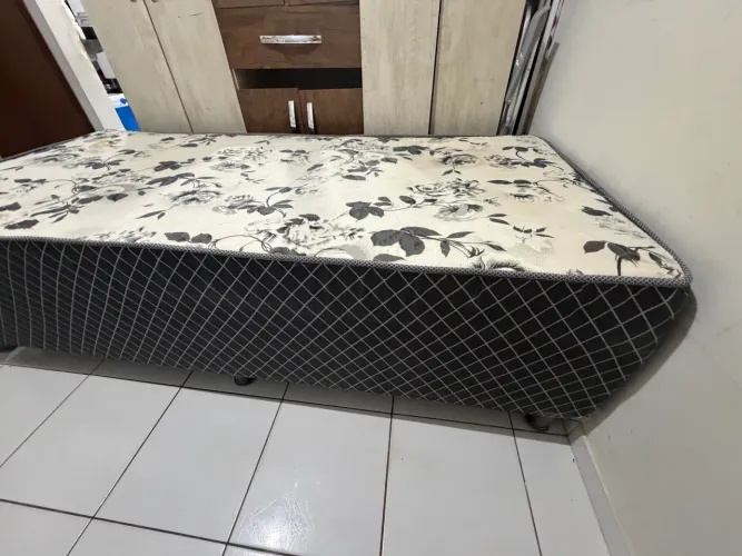 CAMA BOX DE SOLTEIRO - MOLAS ENSACADAS