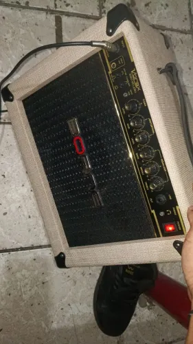 Amplificador Vorax 630 estúdio seminovo