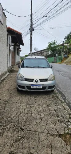 Renault Clio Campus Hi-flex 1.0 16V 5P 2009