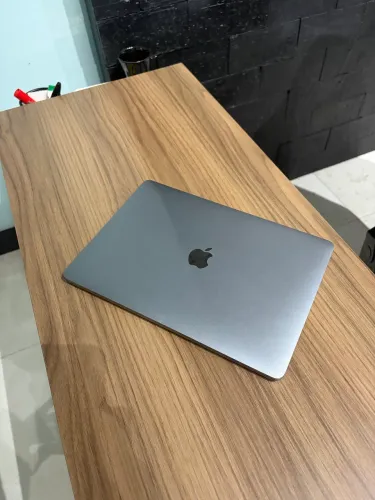 MacBook Air M1 2020 - estado de novo