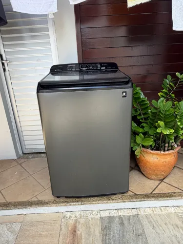 Maquina de Lavar Panasonic 17Kg com marcas de uso