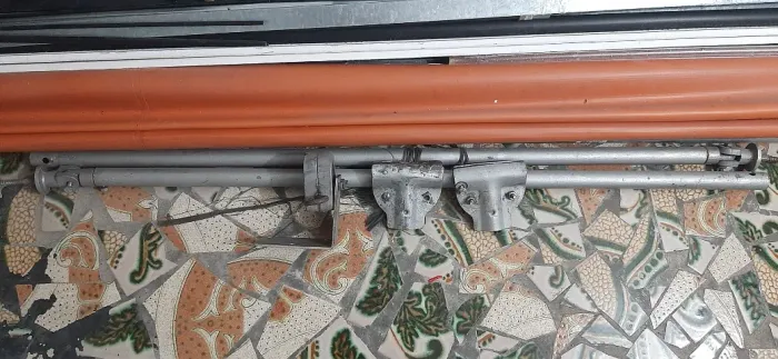 Toldo retrátil Lona Laranja c/ ferragens - Largura 4,80 metros
