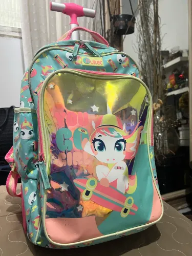 conjunto escolar da marca Puket com estampa de Unicórnio