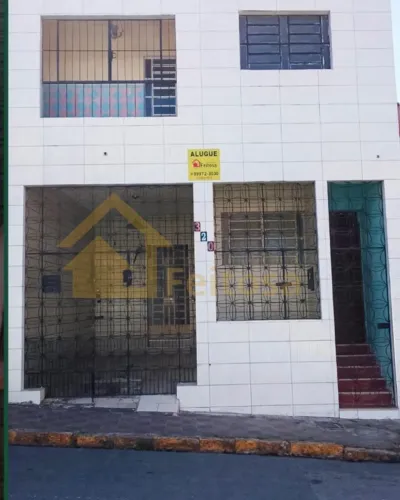Casa para Locação em Campina Grande, Centro, 4 dormitórios, 1 suíte, 3 banheiros, 2 vagas