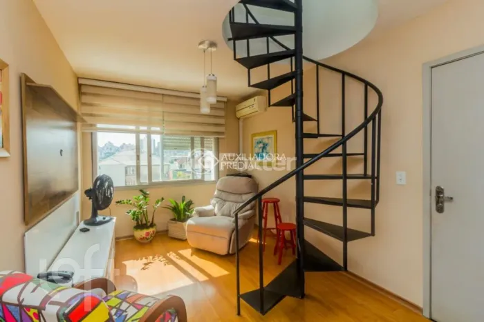 Cobertura área total de 127,95 m², este imóvel dispõe de 2 dormitórios, 1 banheiro social