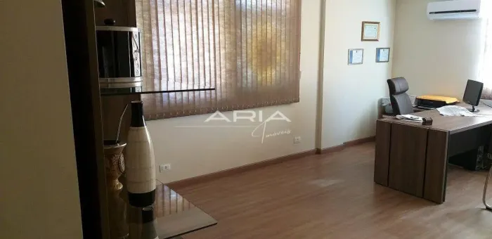 Sala comercial, disponível para venda ,52m² , Centro , Londrina-PR .