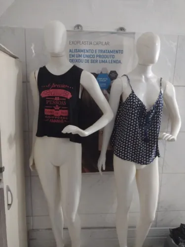Manequim feminino
