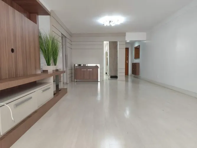 Apartamento Centro 3 dormitórios semi-mobiliado