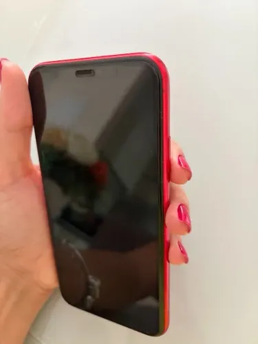 iPhone 11 128GB - Vermelho (Product RED) - Único Dono / Nunca Aberto
