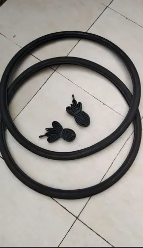 Conjunto de pneus de bicicleta 700x38 e duas câmaras de ar
