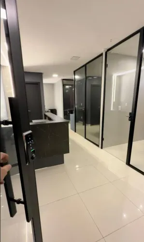 Sala comercial para alugar mobiliada com 56 metros quadrados em Park Lozandes - Goiânia -