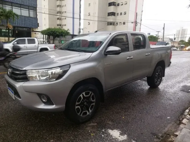 Toyota Hilux CD 4X4 2.8 Diesel Mec. 2020