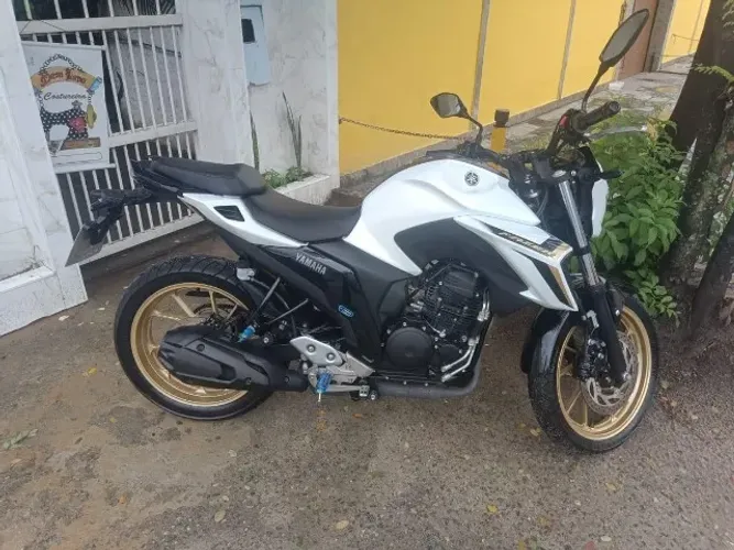 Fazer 250 - Muito nova!
