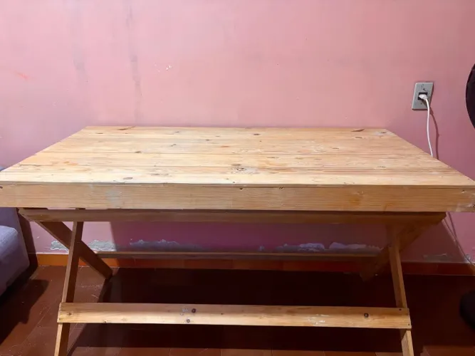 Mesa palete cavalete