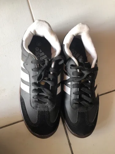 Tênis Samba Adidas