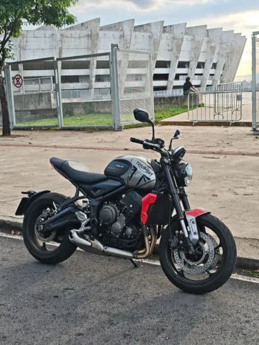 Triumph Trident 660 - Segundo Dono - 7.000km