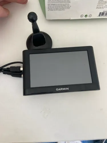 GPS navegador Garmin semi novo