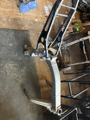 Chassis dá hornet 600 sucata 