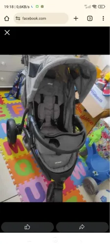 Carrinho de bebê mais bebê conforto