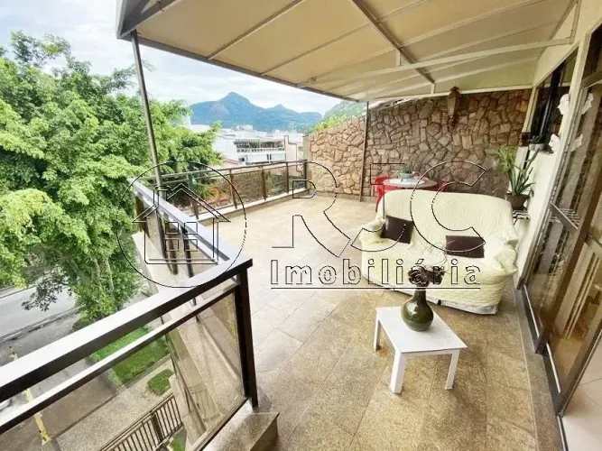 Duplex para venda com 300 metros quadrados com 5 quartos em Barra da Tijuca - Rio de Janei