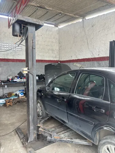 Elevador automotivo 2,5t elevacar
