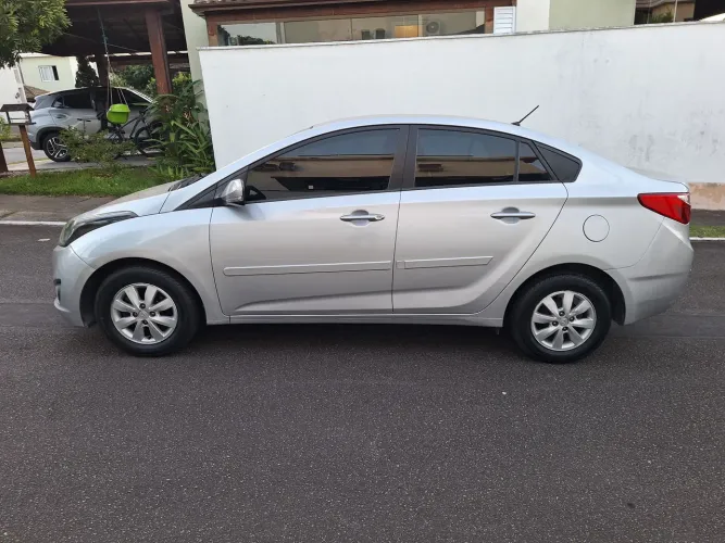 Hyundai HB20S C.plus/c.style1.0 Flex 12V Mec. 4P 2014