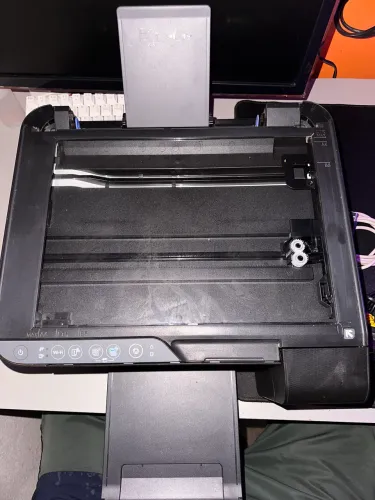 Epson L3250 EcoTank Funcionando + Papéis - SEM TAMPA