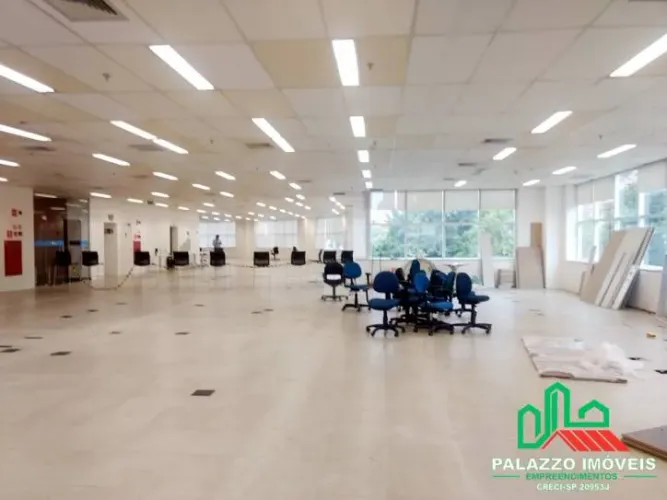 ANDAR COM 1.000,00M2 BARRA FUNDA COM 22 VAGAS EDIFÍCIO TRIPLO AAA SP