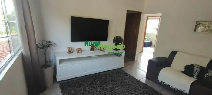Belíssima Casa à venda em Cachoeira Paulista-SP