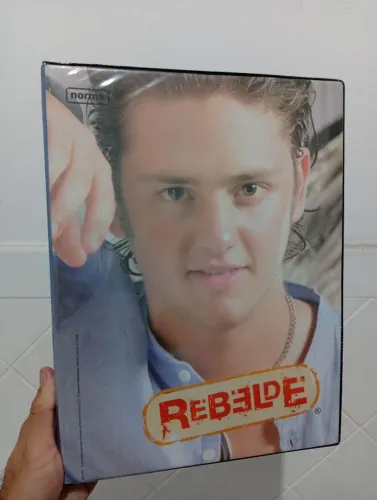 Fichário rebelde RBD estoque antigo Novo