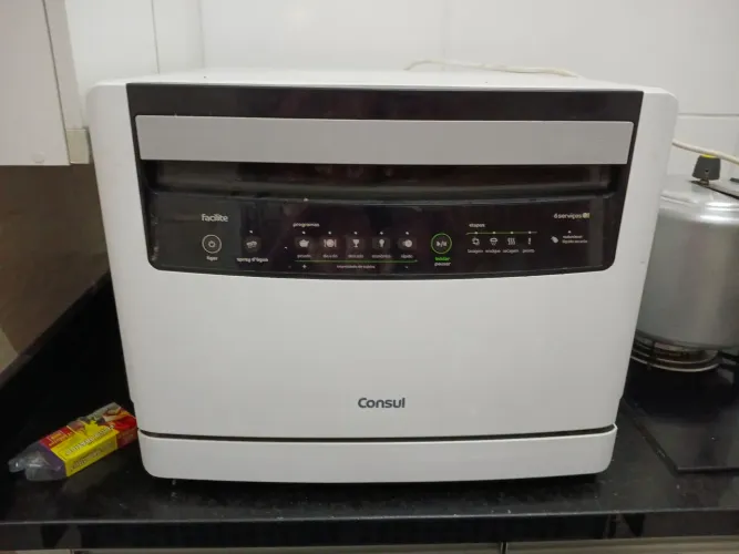 Lava-louças consul semi nova