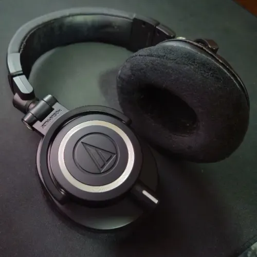 Fone de Ouvido Audio Technica ATH-M50x