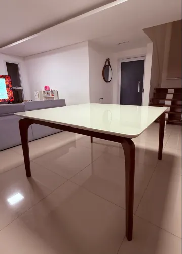 Mesa de Jantar Cirrus Quadrada 8 lugares 150x150cm